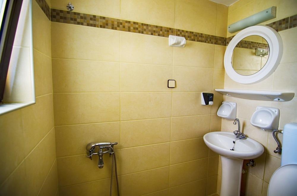 Hotel Aghas Paleochora Eksteriør billede